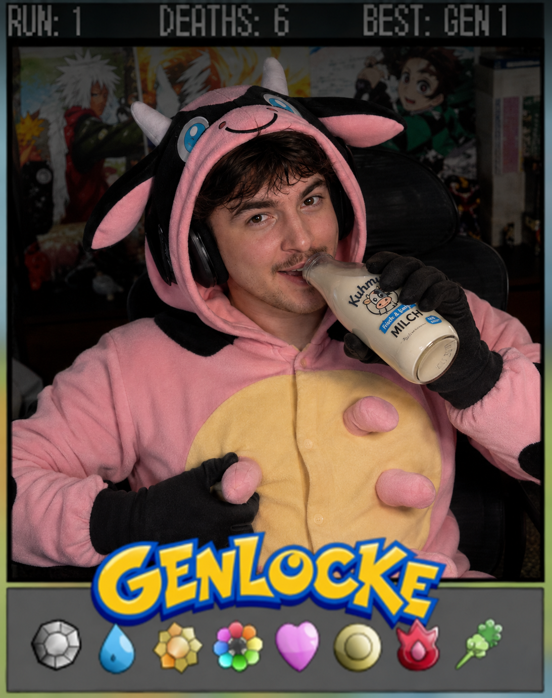 Zepho im Miltank-Cosplay mit einer Milchflasche